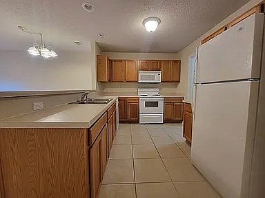 800 Hayley Marie kitchen_08272025