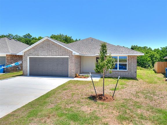 2nd image of 1842 Brush Creek Way