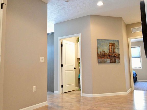 3rd image of 455 240th Ave #206