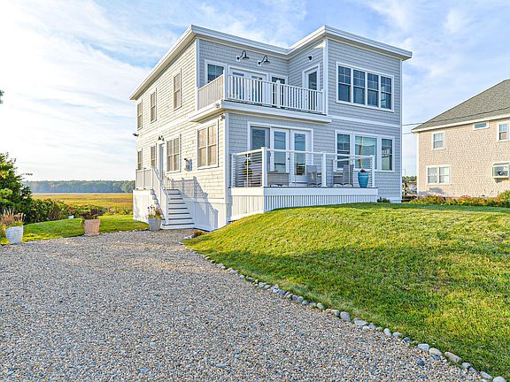 3rd image of 1647 Ocean Blvd