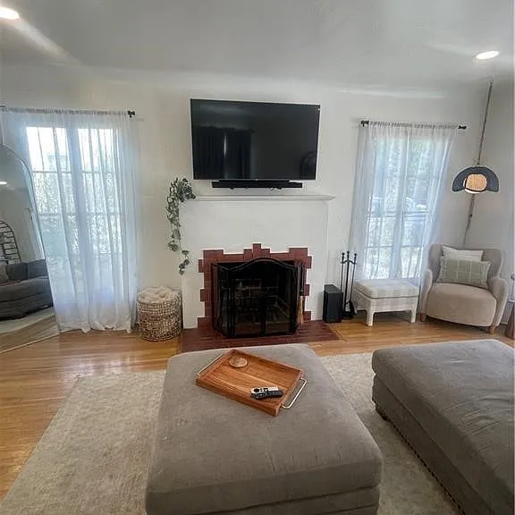 4586 Sunnyside Dr — Photo 10