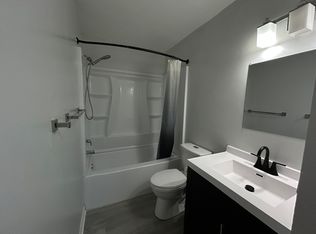 2423 Morningside Dr, Lawrence, KS 66047