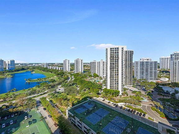 3rd image of 20191 E Country Club Dr APT 2104