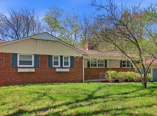 4721 W Sunset Rd, Knoxville, TN 37914