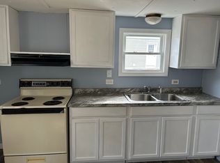 16 Austin Dr, Orono, ME 04473