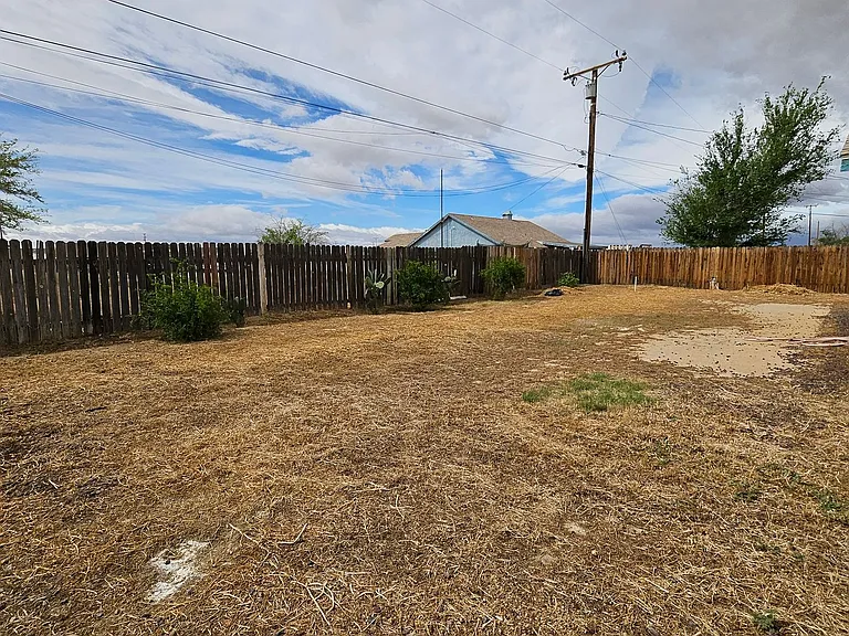 8124 Underwood Ave — Photo 11