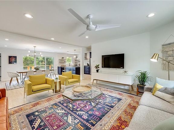5th image of 2306 Alta Vista Ave