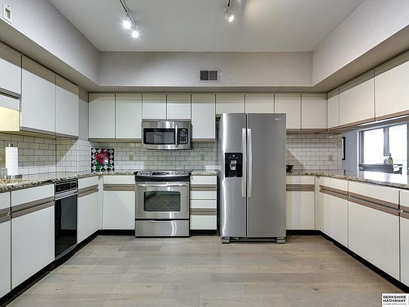 5th image of 770 N 93rd St APT 2B2