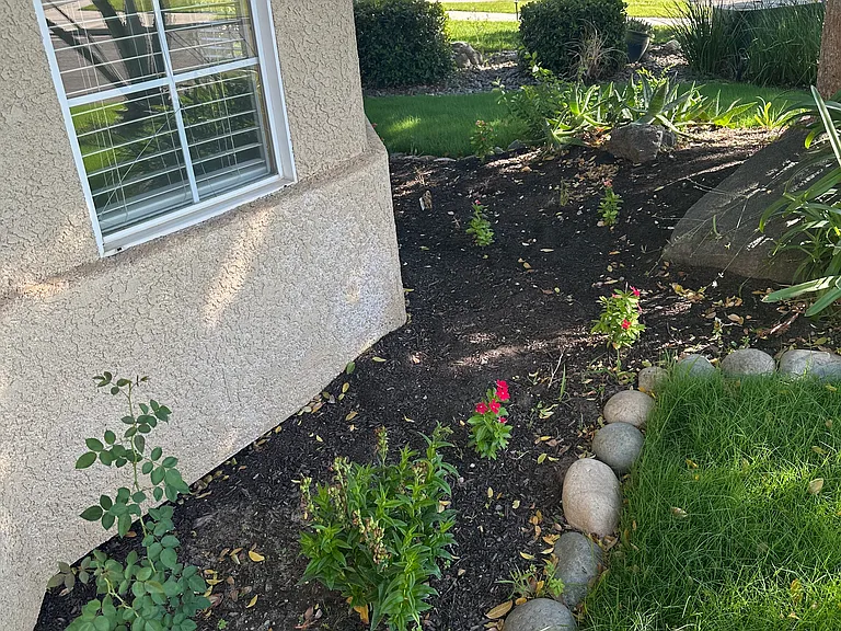 9128 N Recreation Ave — Photo 3