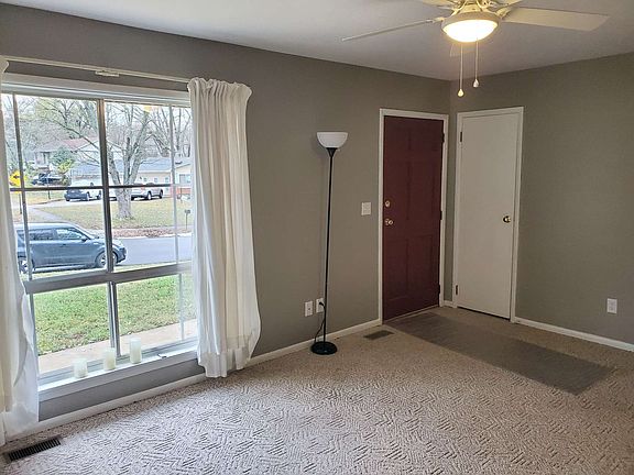3rd image of 3521 W Indian Creek Dr