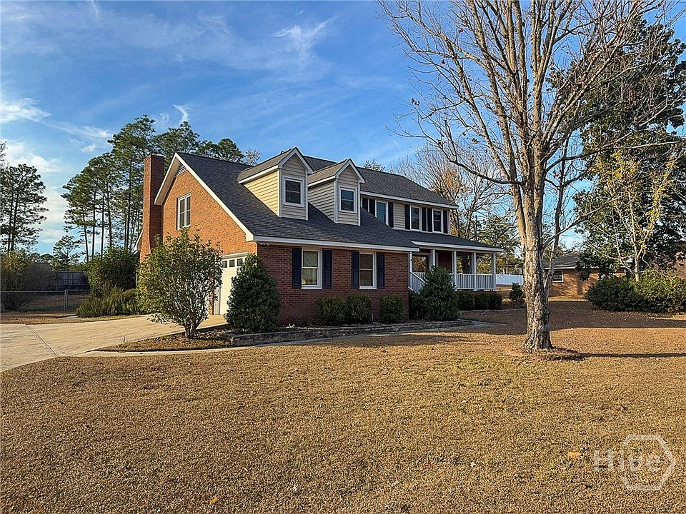 1st image of 205 Amberwood Drive E