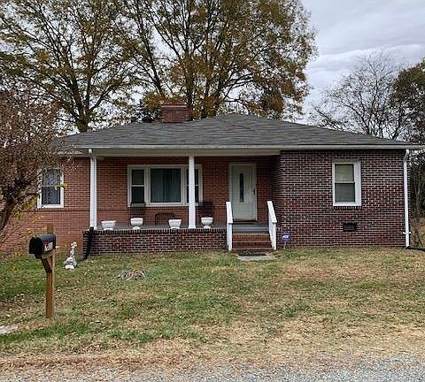 2nd image of 1022 Saint Michaels Dr