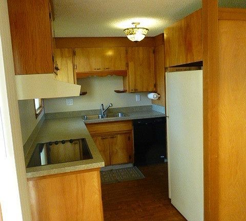 5th image of 10314 Irene Ave SW