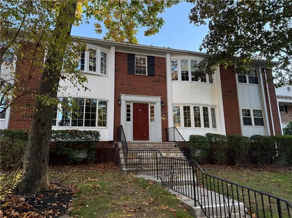 41 Milford Lane #2Y, Suffern, NY 10901