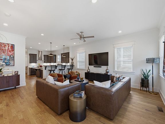 3rd image of 4907B Georgia Ave