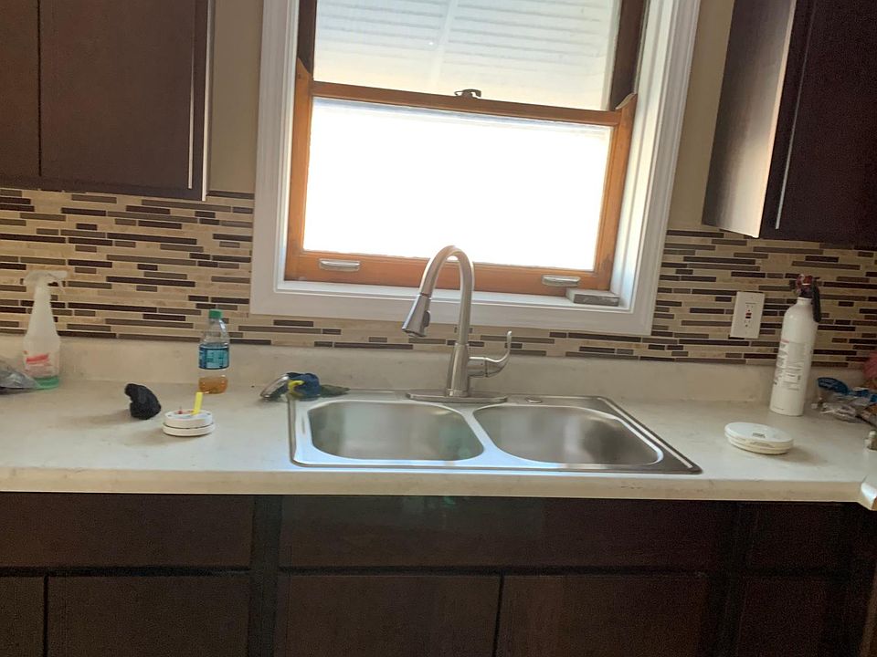 2nd image of 15308 Page Ave