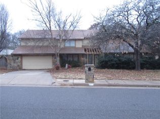 1501 Nighthawk Dr, Edmond, OK 73034
