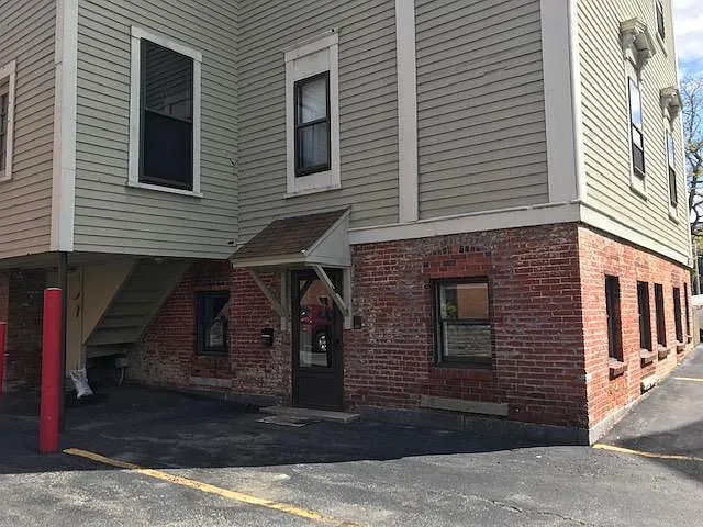 83 Elm St — Photo 2