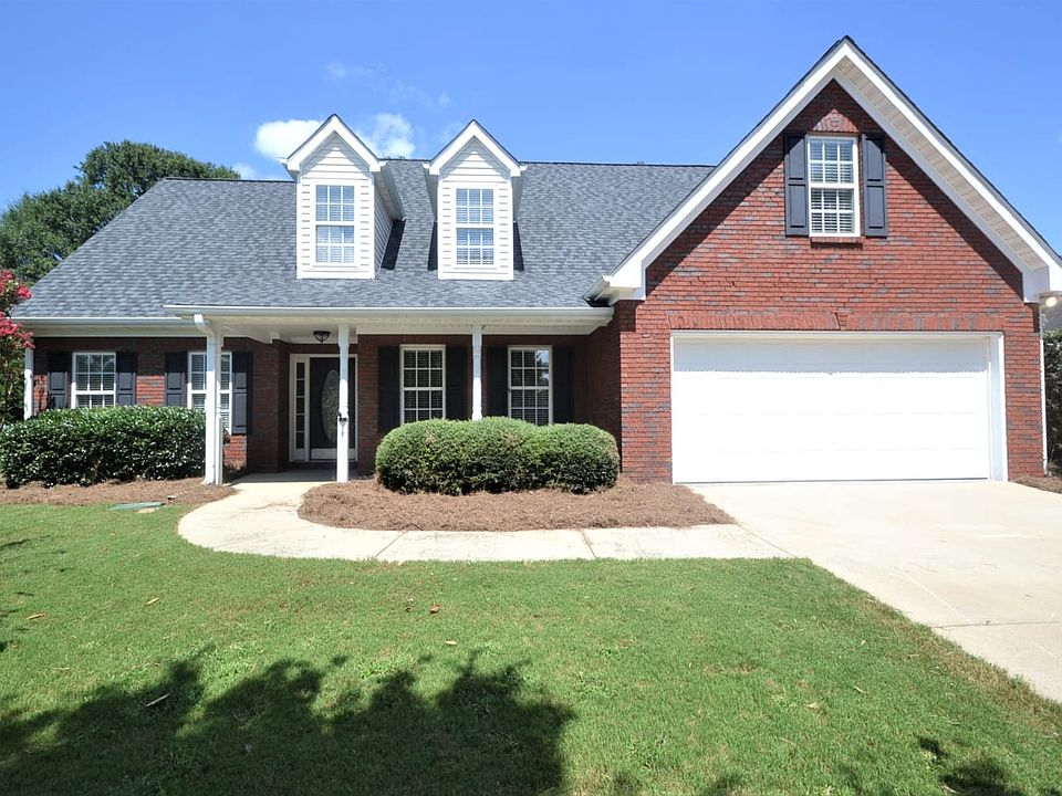 1st image of 155 Graymist Ln