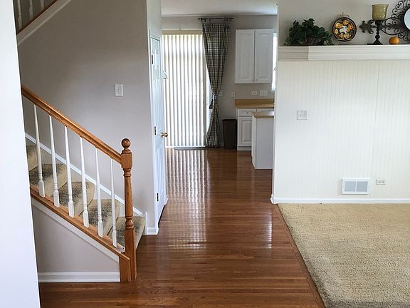 5th image of 3054 Gaylord Ln