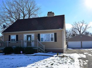 820 Walnut St, Batavia, IL 60510