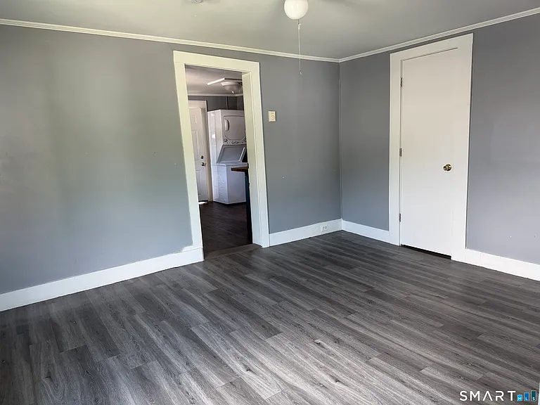 246 Oak St #2 — Photo 8