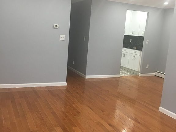 2nd image of 83-18 Talbot St #2A