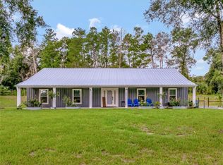 296 Lake Geneva Rd, Geneva, FL 32732