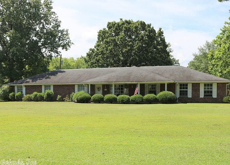 1st image of 619 W Fort Towson Ave