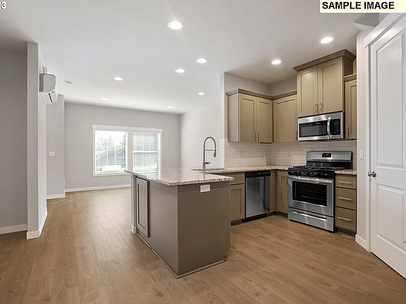 2nd image of 18304 NE 46th Pl #169