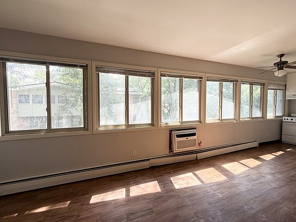 5th image of 2080 Allen Blvd #29