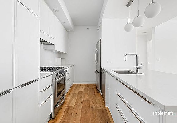 5th image of 23 W 116th St APT 5B