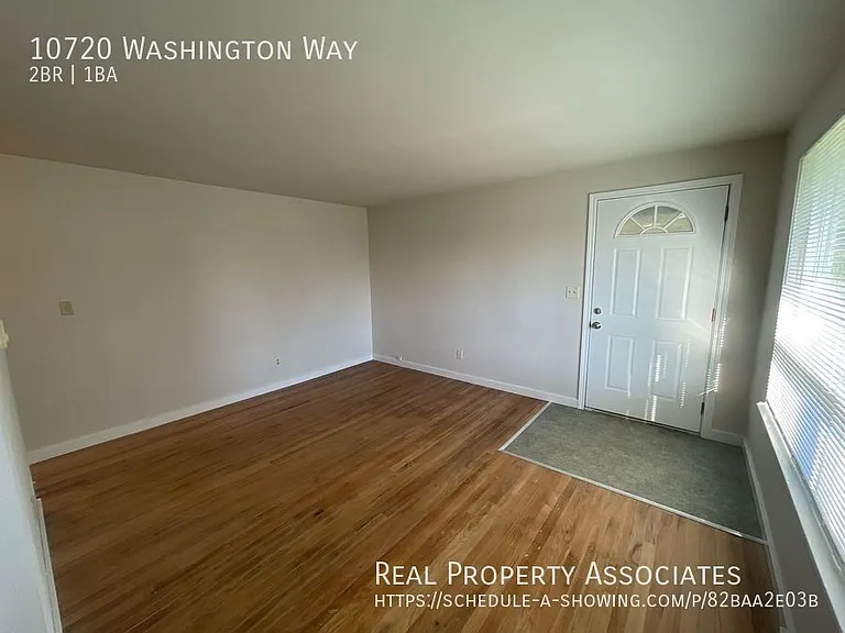 10720 Washington Way — Photo 7