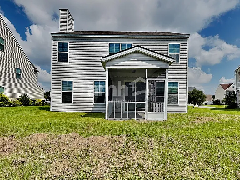 103 Westover Dr — Photo 22