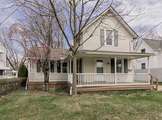 1535 E 290th St, Wickliffe, OH 44092