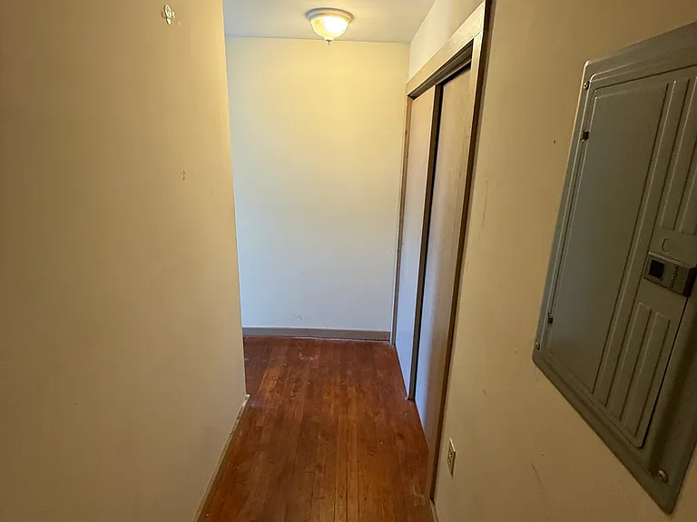 279 Main St #8 — Photo 6