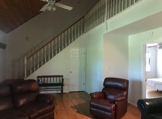 334 High St, Flushing, OH 43977