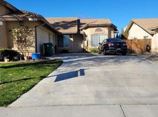 1723 Lightcap St, Lancaster, CA 93535