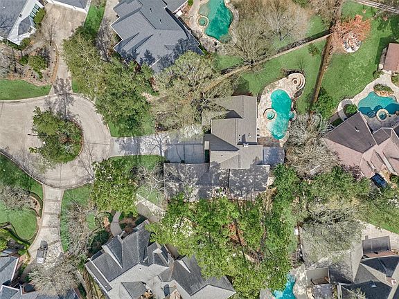 5th image of 23 Golden Thrush Pl