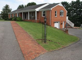 134 Mockingbird Cir, Bedford, VA 24523