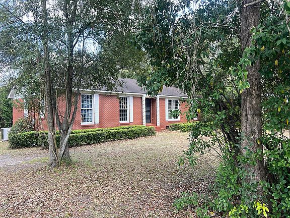 2nd image of 1001 Vada Rd