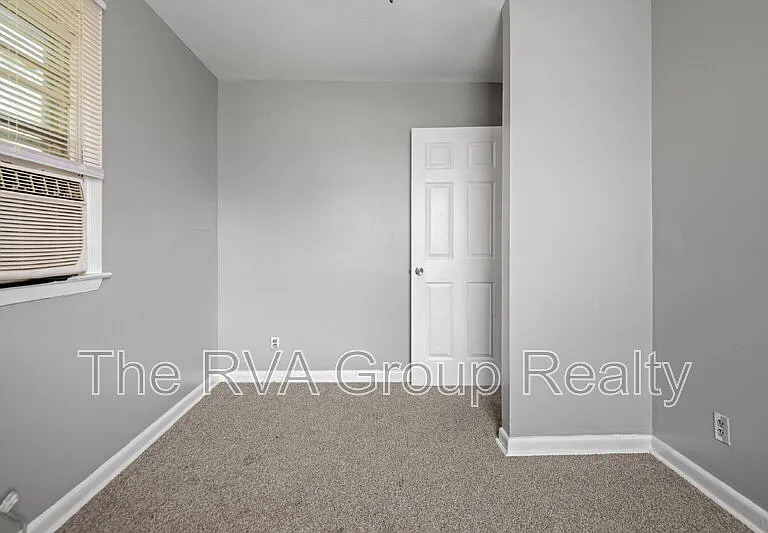 1528 Lincoln St — Photo 25