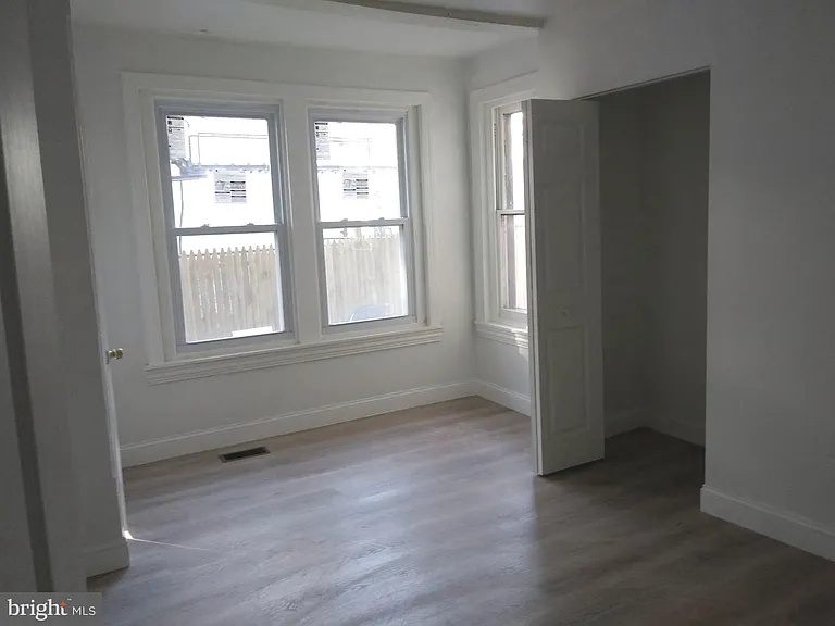 317 N 33rd St #1 — Photo 15