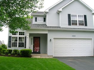 1444 Oakland Cir, North Aurora, IL 60542