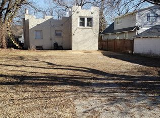 1711 Alabama St, Lawrence, KS 66044