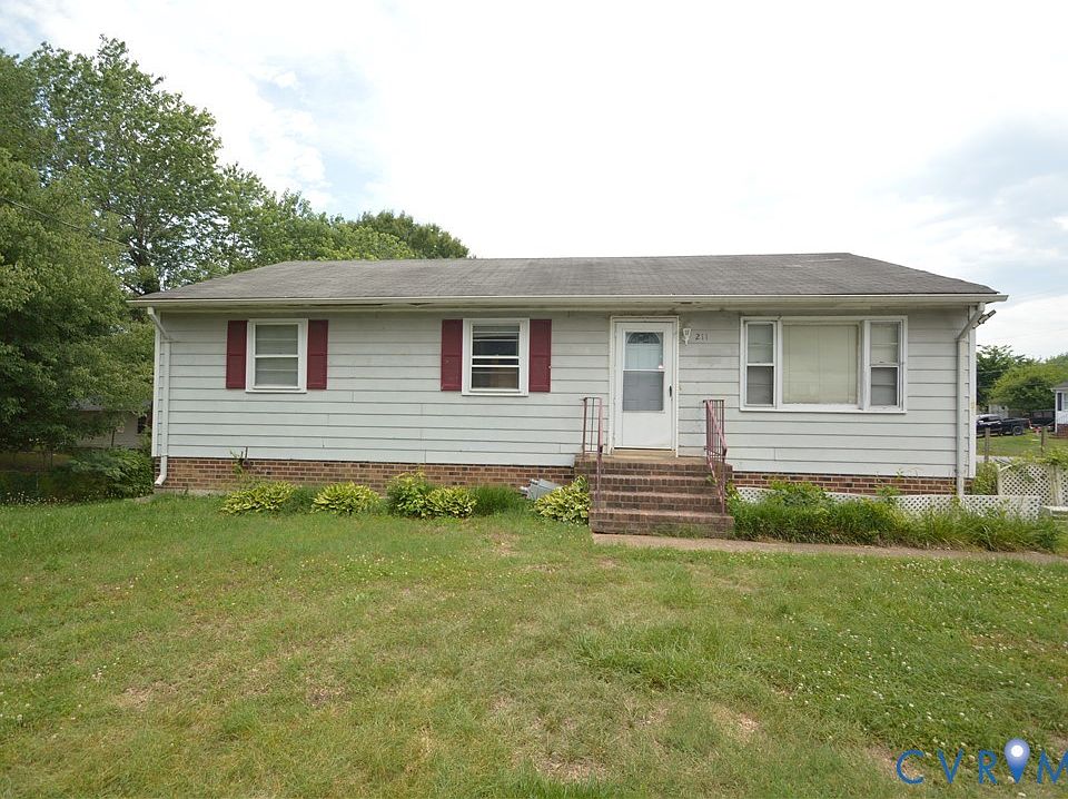 1st image of 211 Forest Ave