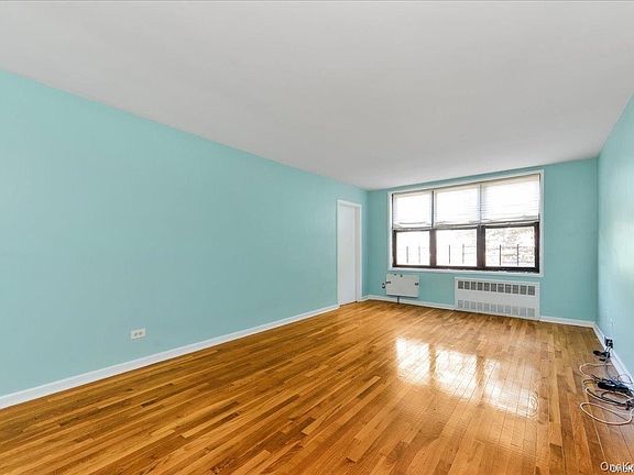 4th image of 1165 E 54th Street #3K