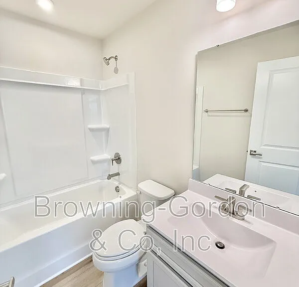 321 Brightsmith Ln #A — Photo 16