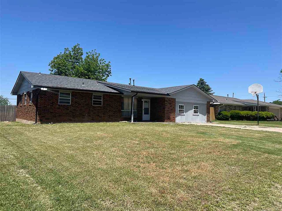 2nd image of 1724 NW 49th St