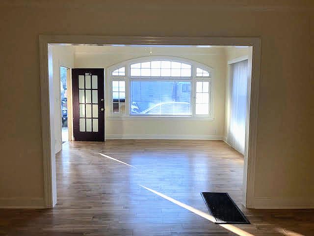 1st image of 1130 1/2 N Gardner St